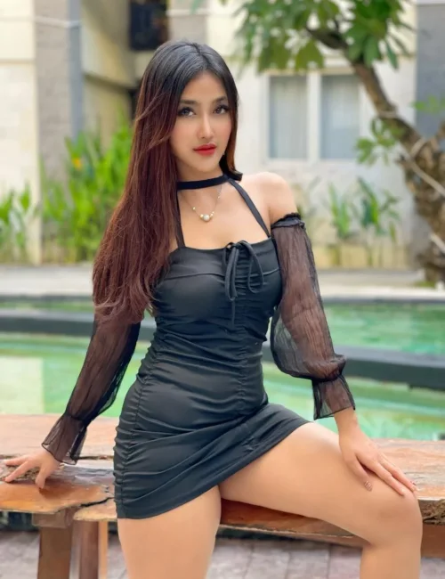 Nika photo 1, asian, slim, brunette, 167 cm, 50 kg, Medium bust, Hong Kong
