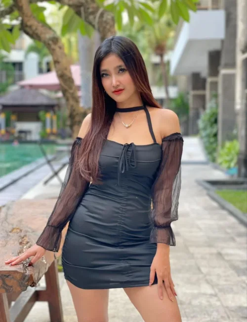 Nika photo 2, asian, slim, brunette, 167 cm, 50 kg, Medium bust, Hong Kong