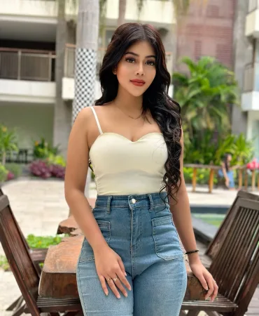 Nika photo 1, indian, athletic, black hair, 167 cm, 53 kg, Medium bust, Hong Kong